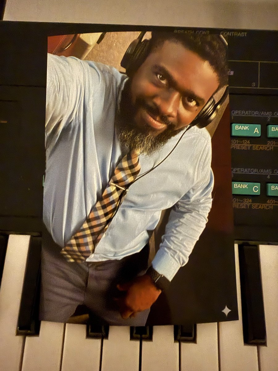 demnis.sager tweet media