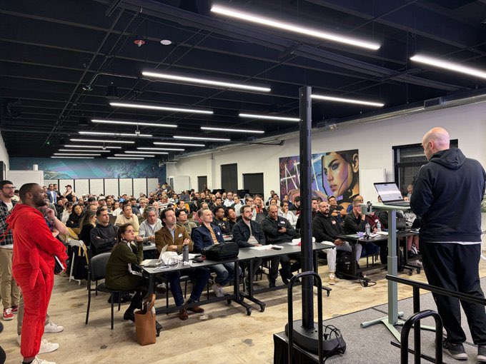 Saif Ishoof 3️⃣☕️5️⃣ tweet media