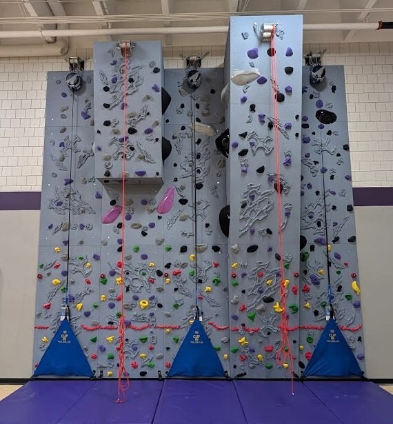 Everlast Climbing tweet media