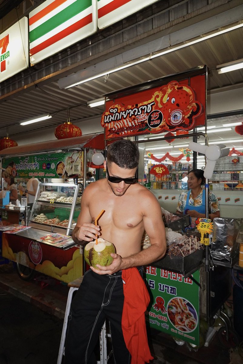 ISAAC👑 tweet media