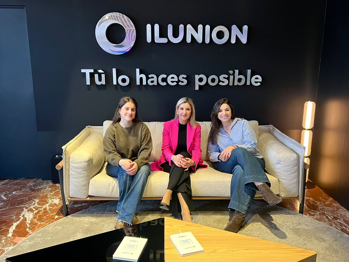 Contact Center Hub tweet media