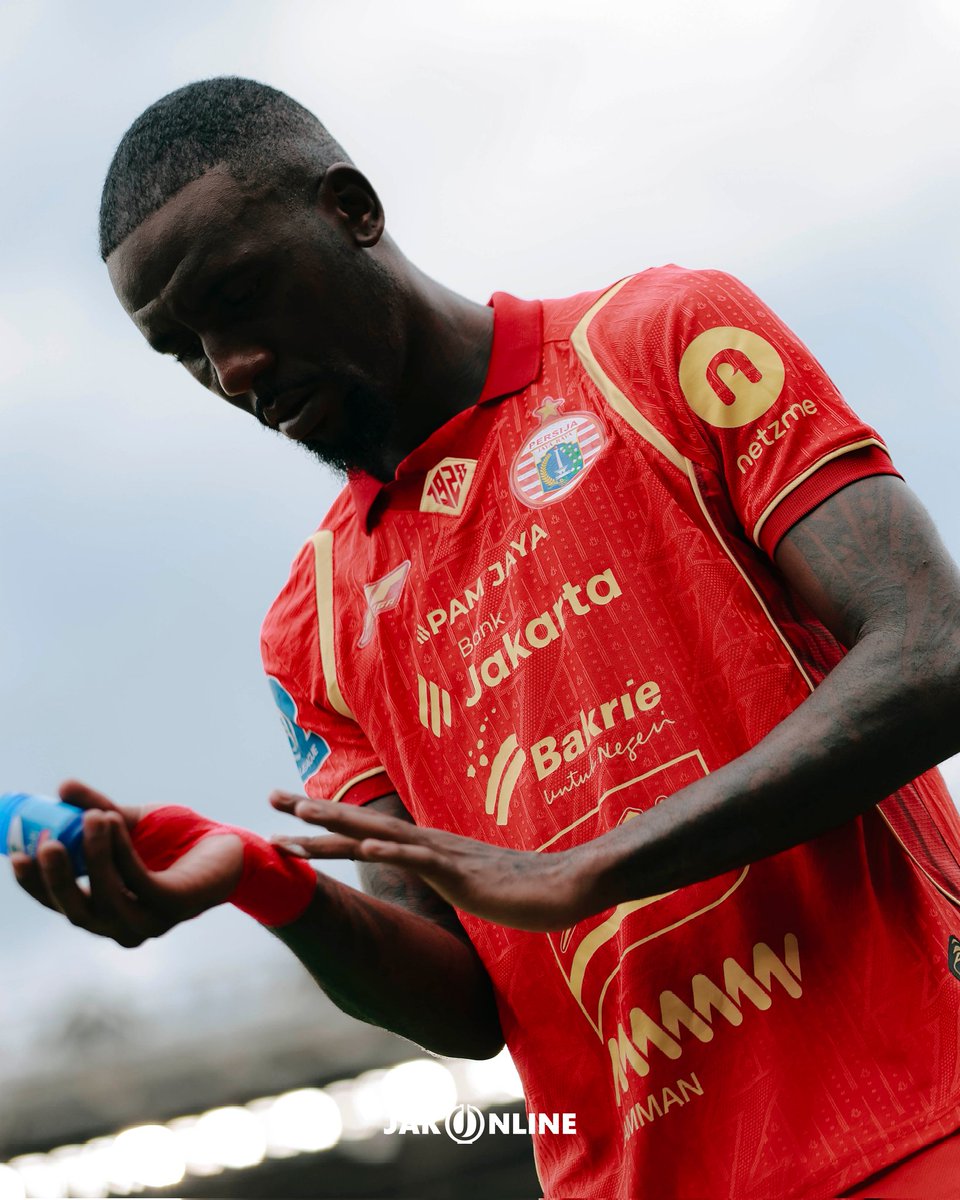 Let the football speaks louder than any words. 

We go again. We rise again. 

Until the end 🔴👆🏼