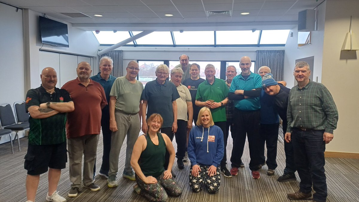 AlisonBirtle's tweet image. So happy to join many of my patients for #prehab @MorecambeFC #efl #exercise improves #canceroutcomes reduces #treatmentsideeffecfs improves #qol 
#prostatecancer
Did class with them bursting with pride as they have all achieved so much and partnered with me in their care