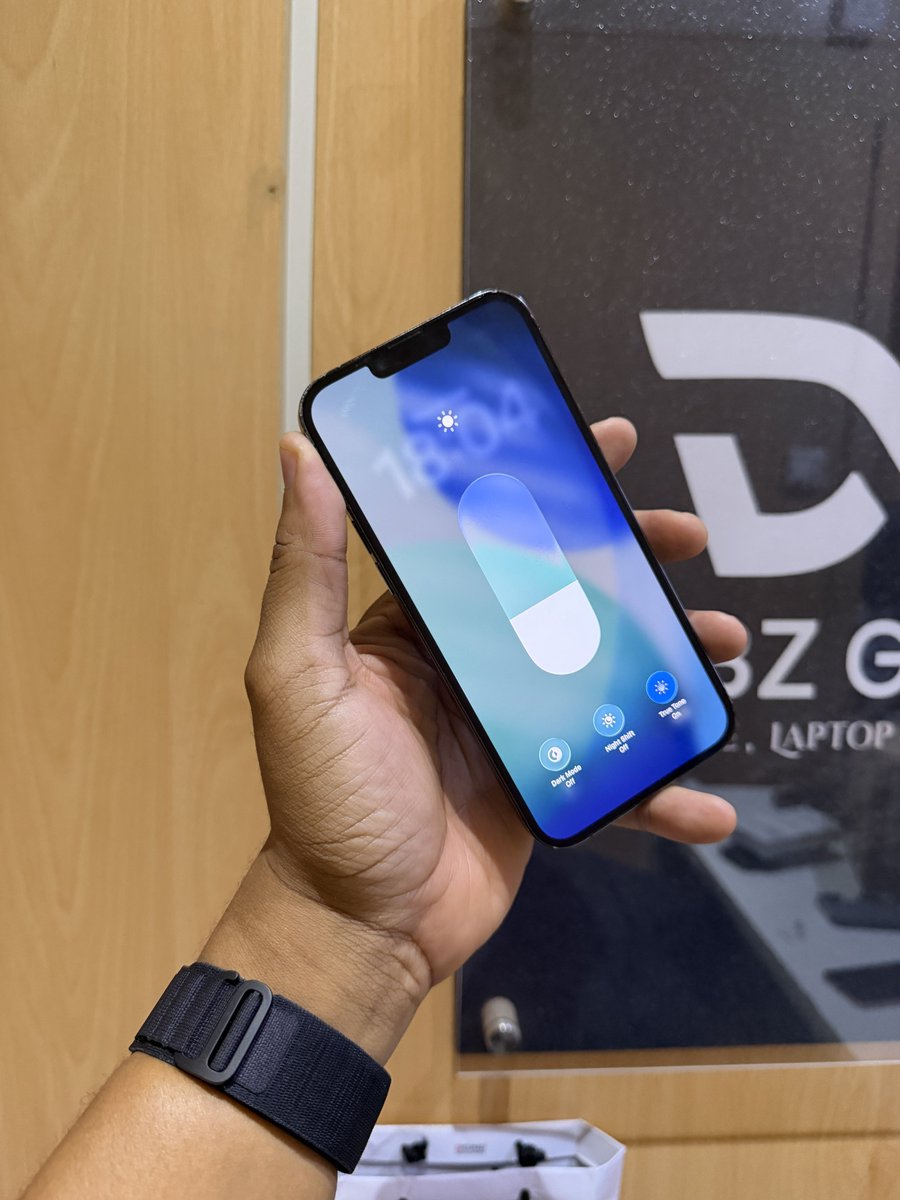 dabz_global's tweet photo. Deal‼️iPhone 13 pro 256gb with 87% battery capacity! Back glass has a crack. Screen has a very very slight line. Face ID and everything works great! 

Price: N330,000

Account: 8232100166 Dabz Global Biz Ven  Moniepoint 

Payment on deals are binding! We will not refund or repost, if you have “changed your mind”. We will refund/ come to an agreement according to your wish, if the description of what we posted is different from what you received.  Please be sure you want this before payment. RESPECT THE PROCESS‼️