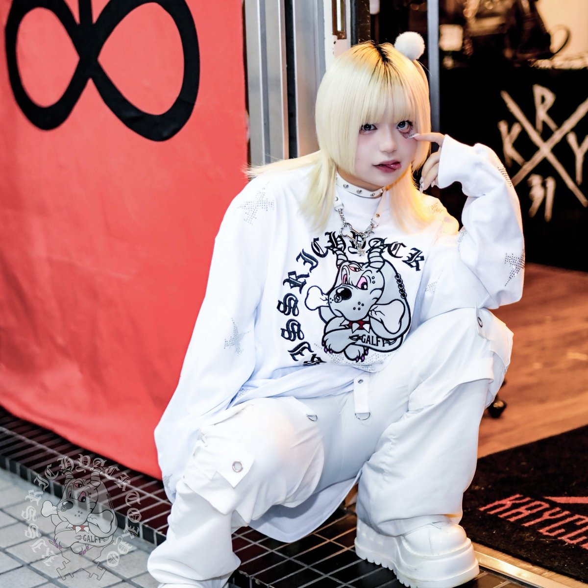 GALFY×KRY Spring Collection】 「ピカピカ注射器ロン T」 代引き不可