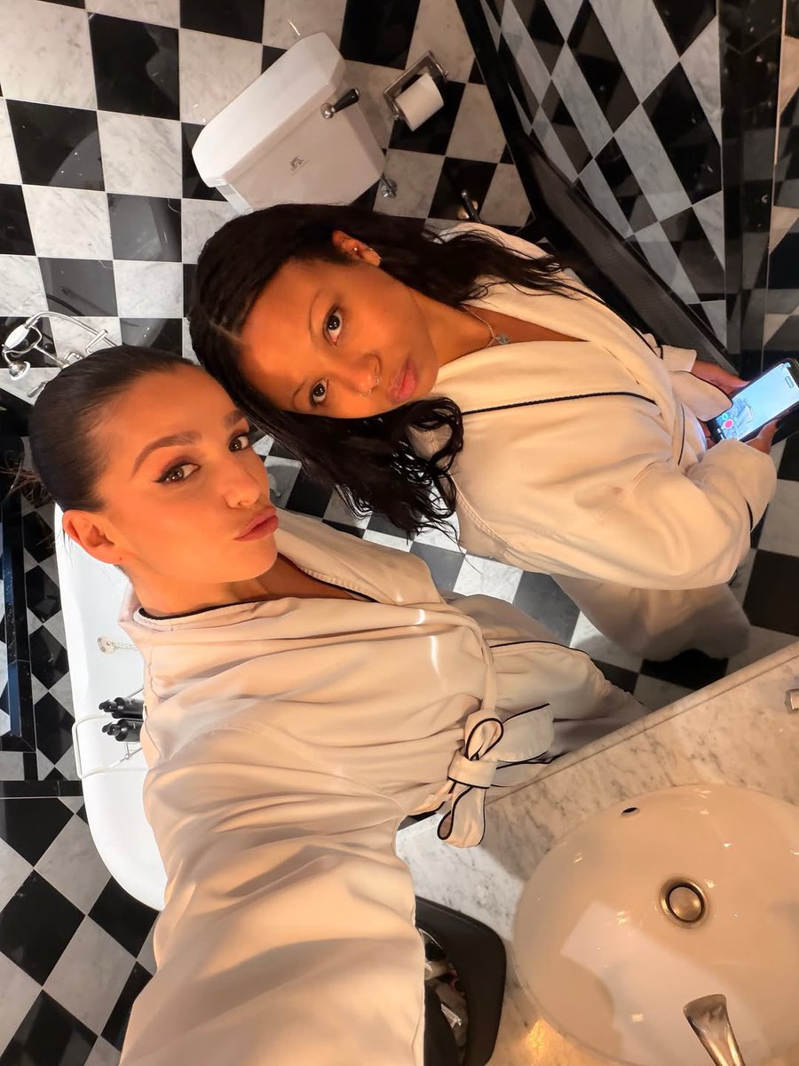 Pop Base tweet media