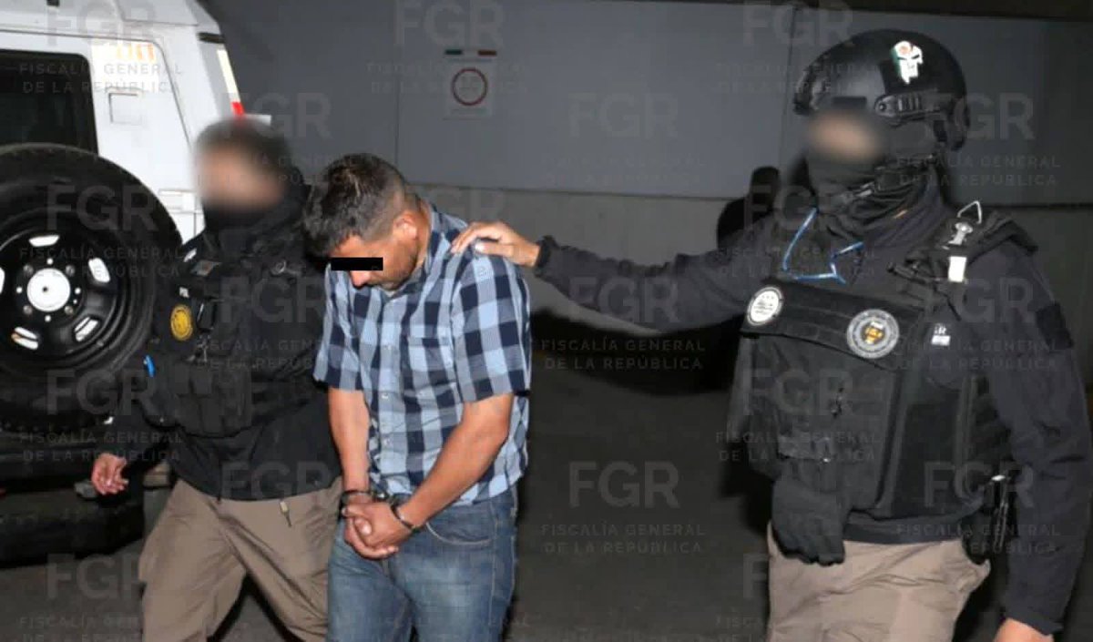 🚨#Nacional || Vinculan a proceso a los escoltas de "El Mencho" detenidos durante operativo.

Ciudad de México, a 25 de febrero del 2026.- En seguimiento a las investigaciones iniciadas luego de los hechos ocurridos en Tapalpa.

El Ministerio Público Federal (MPF), adscrito a la