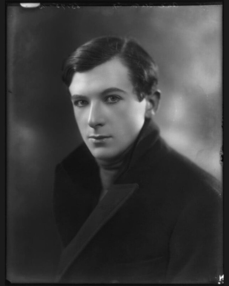 The London Library tweet media