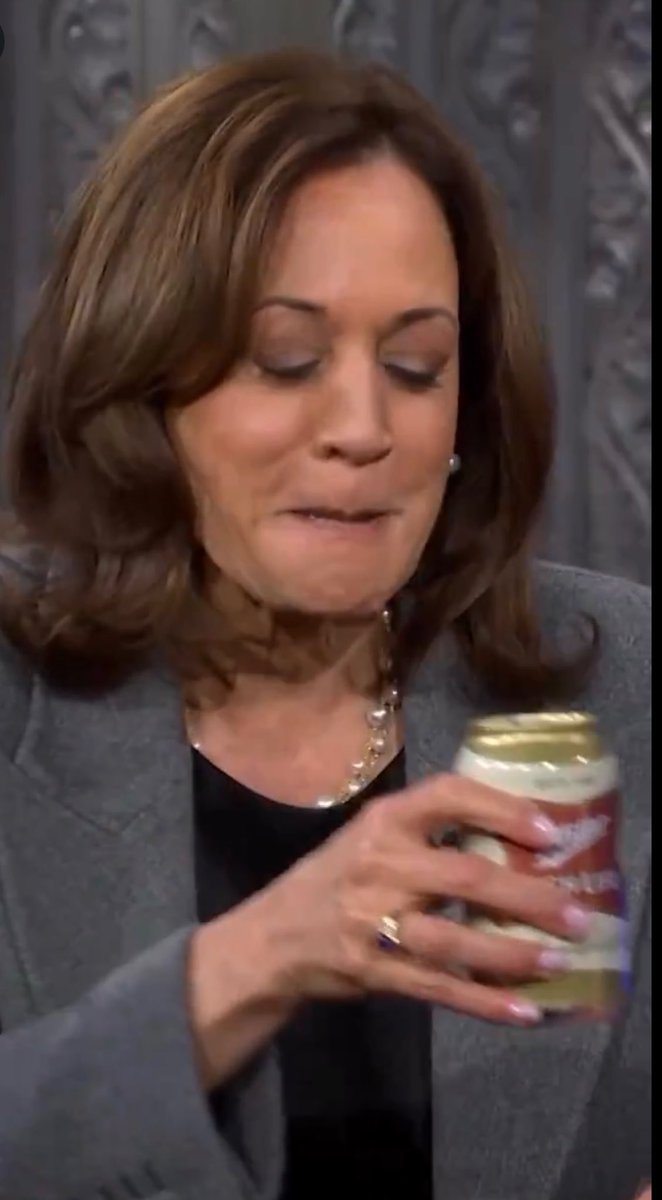 CreasonJana's tweet image. Dear Dems … I just love pointing out your double-standards.

You complain about Lash Patel, yet I didn’t hear a word from you all when the below was going on.