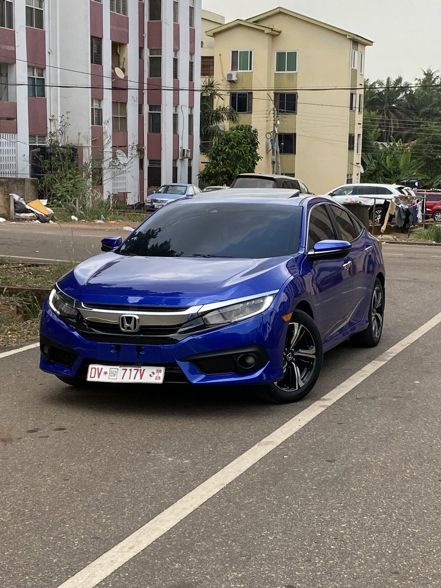 NEWARRIVALS17's tweet photo. 2017 Honda Civic Touring
Keyless Entry/Start
Sunroof
Leather seats
Touch infotainment system
Side camera
Price ¢185,000 https://t.co/rCo91Qr0EZ