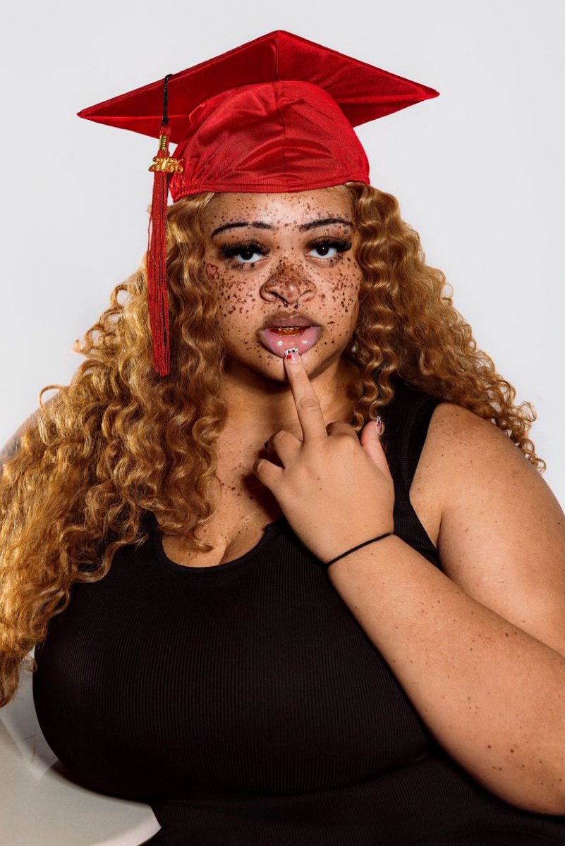 If you engage me 
I’ll give you her number 😌😂💔