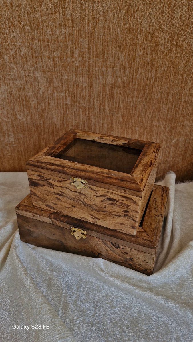 shahriyar_137 tweet media