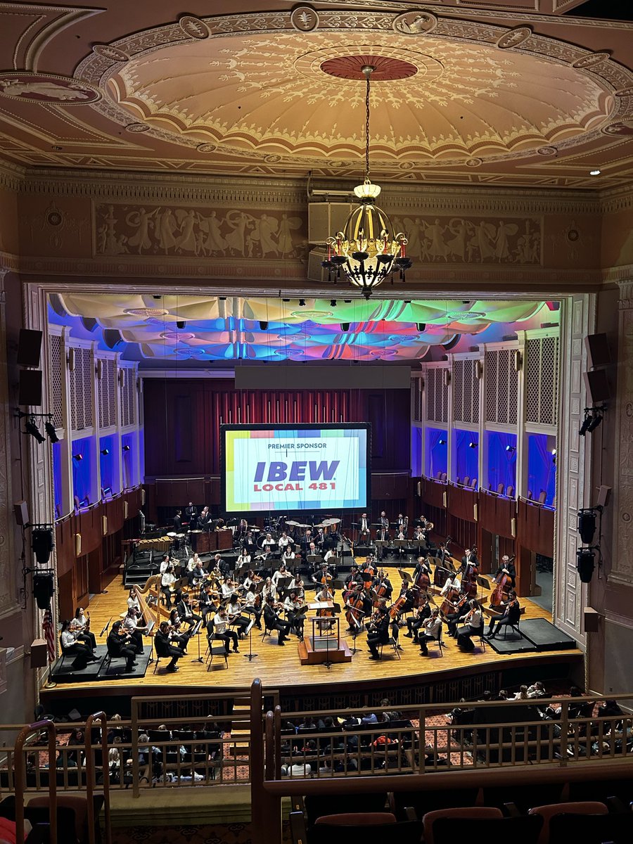 Mrs. Darney tweet media