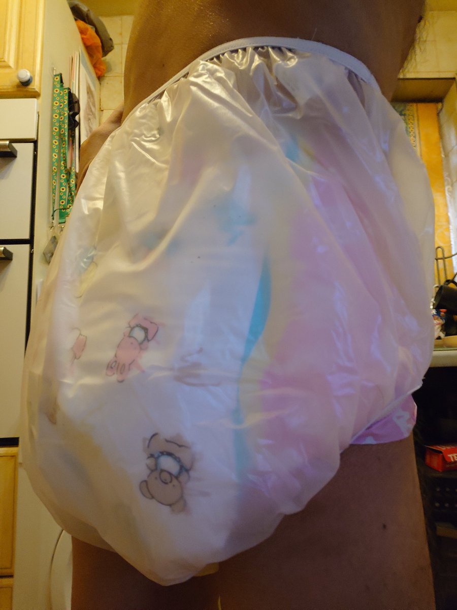 Silverray10's tweet photo. Hiya. Here are my New Plastic Panties. Very Authentic. Super Smooth and Soft. You can make out my Gorgeous Adult Baby Diaper underneath and it's Babyish design. 👍😀 https://t.co/QLVUulFsbX