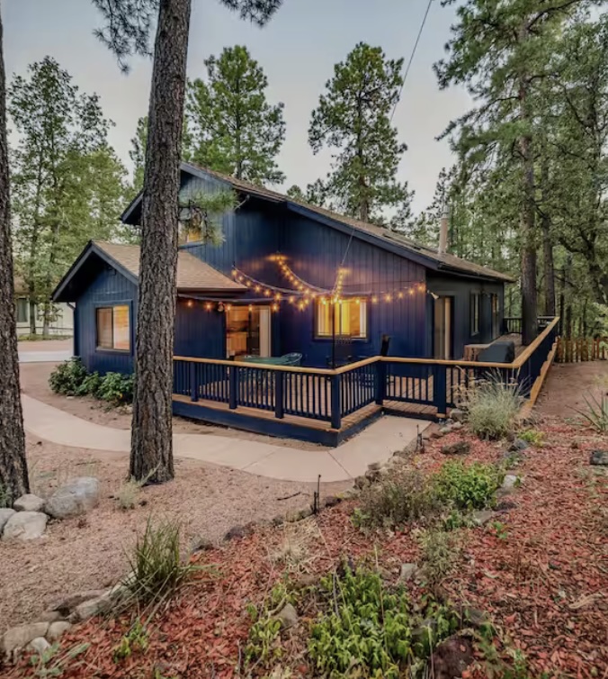 Our latest adventurers, a brave <a href="/PhxChildrens/">Phoenix Children's</a> CC &amp; DB warrior and family, experienced a wonderful Northern Arizona getaway filled with mountainside fun &amp; relaxation.  Thank you to The Midnight House for providing lovely accommodations for their #Flagstaff adventures!