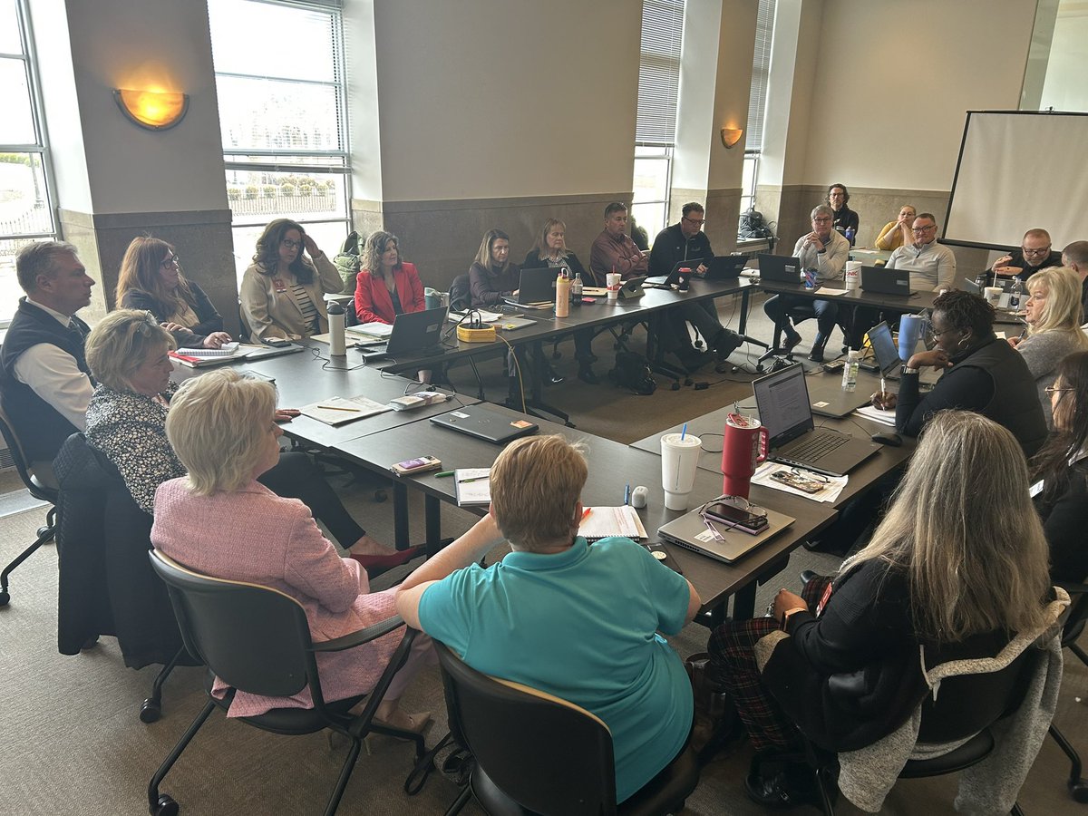 Karla Eslinger tweet media