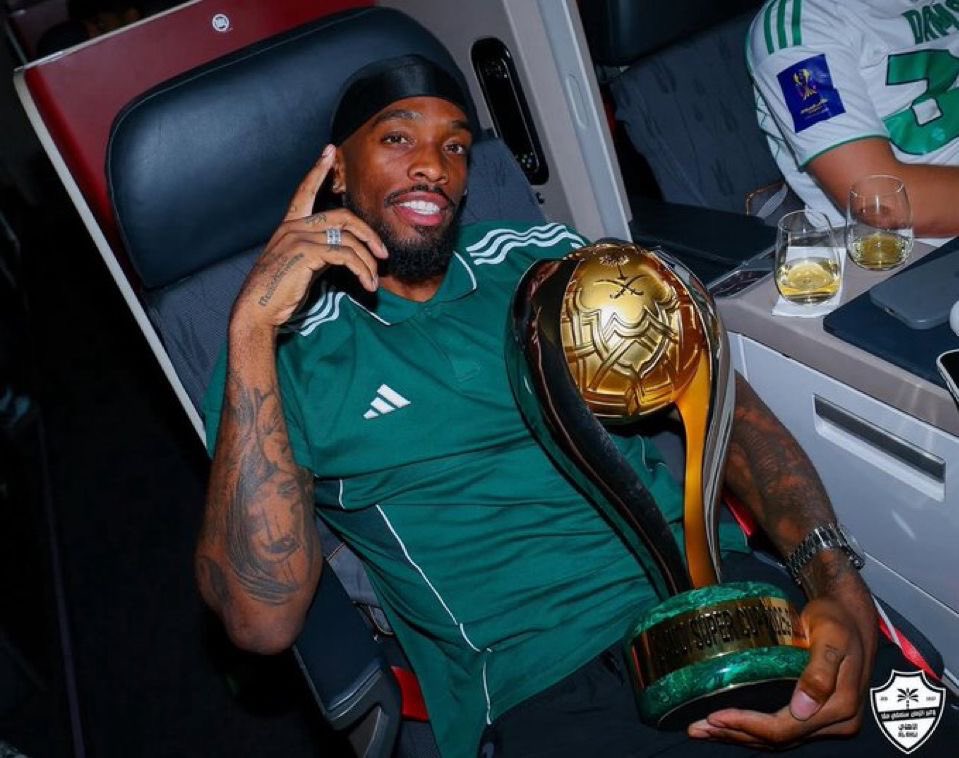 LCMNNTTxh7lrfvL's tweet photo. #هنا_النادي_الأهلي

#رمضان_مبارك

لاعب عظيم
لاعب كبير
لاعب هداف
لاعب مرعب
لاعب جلاد
لاعب وحش
لاعب مؤدب
لاعب خلوق
لاعب تاريخي
لاعب مجرم كوره
لاعب بلنتاوي

   مشكلته  يلدغ الخصوم يوجعهم يكويهم يشقهم شق  داخل منطقة الجزاء...

حمله حقيره تافه ستذهب ادراج الريح وسيبقى ويتمدد الانجليزي المرعب..

 التشويه الي يمارسونه المترديه والنطيحه والتافهه والهايفه وان استمارو الي نهائية الموسم لن تزيده الا ثبات وستزيدهم تمزيق     ٠٠٠    💚 

Keep going Toney 
@ivantoney24

#أكشن_مع_وليد
