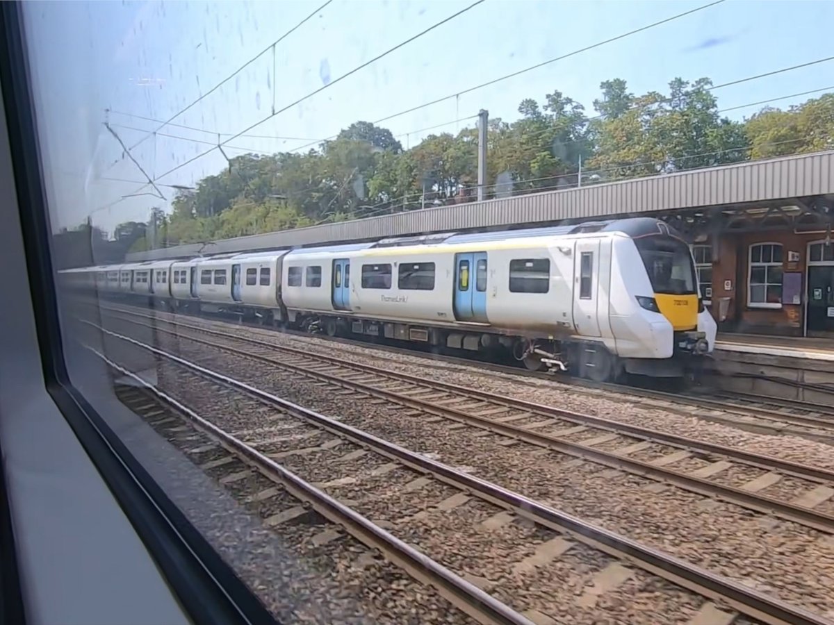 Superalbs tweet media