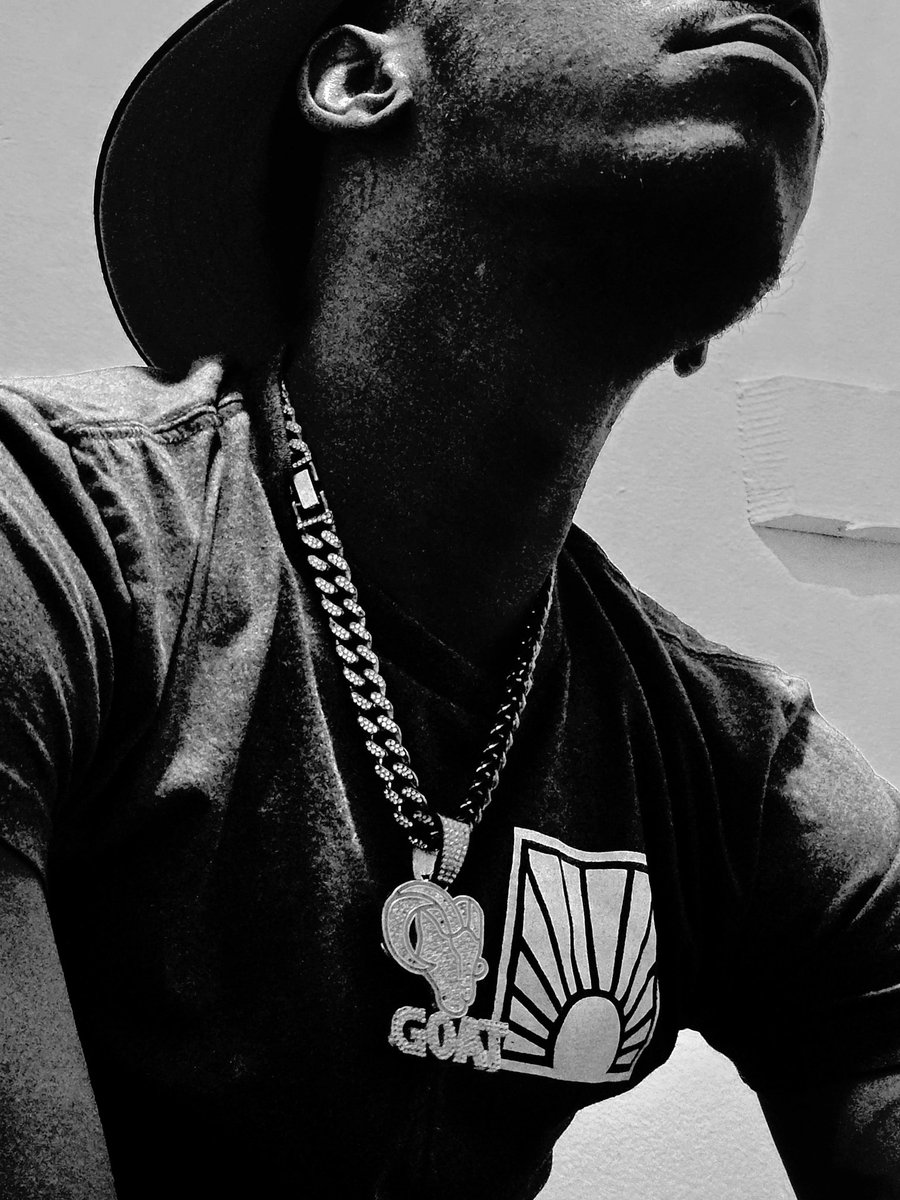skraplegoat's tweet image. #TheDirector 🎥🖤🦎