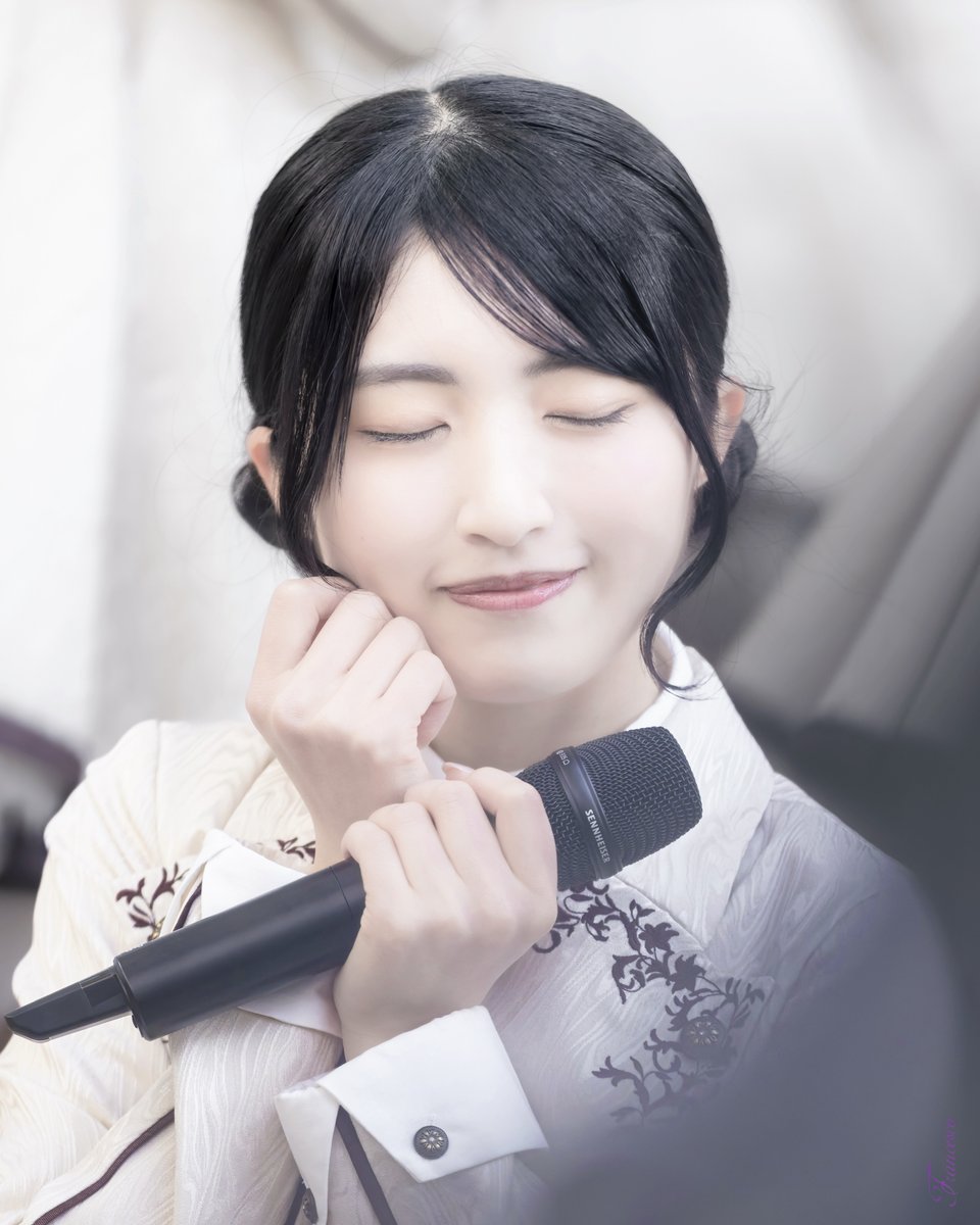 抱いた静寂 Embracing the Silence Rain Tree 朝宮日向