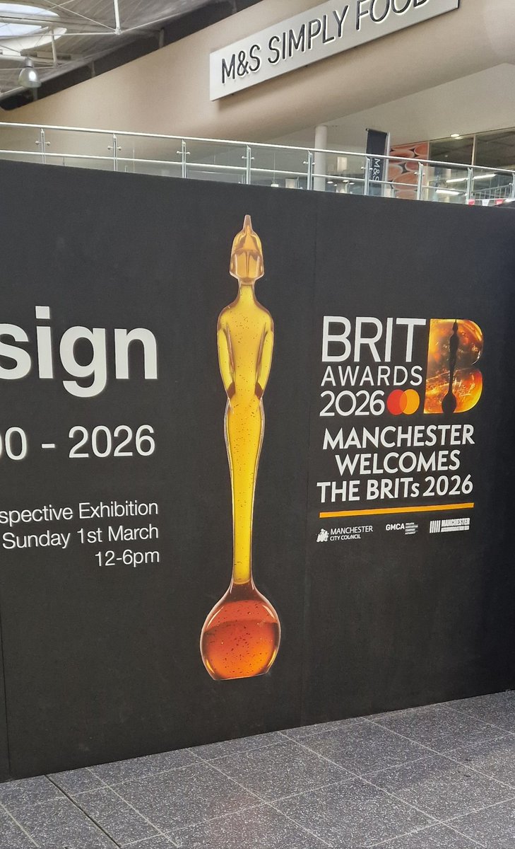 DervisSalih1's tweet image. In Manchester for a really important event. But not the #Brits