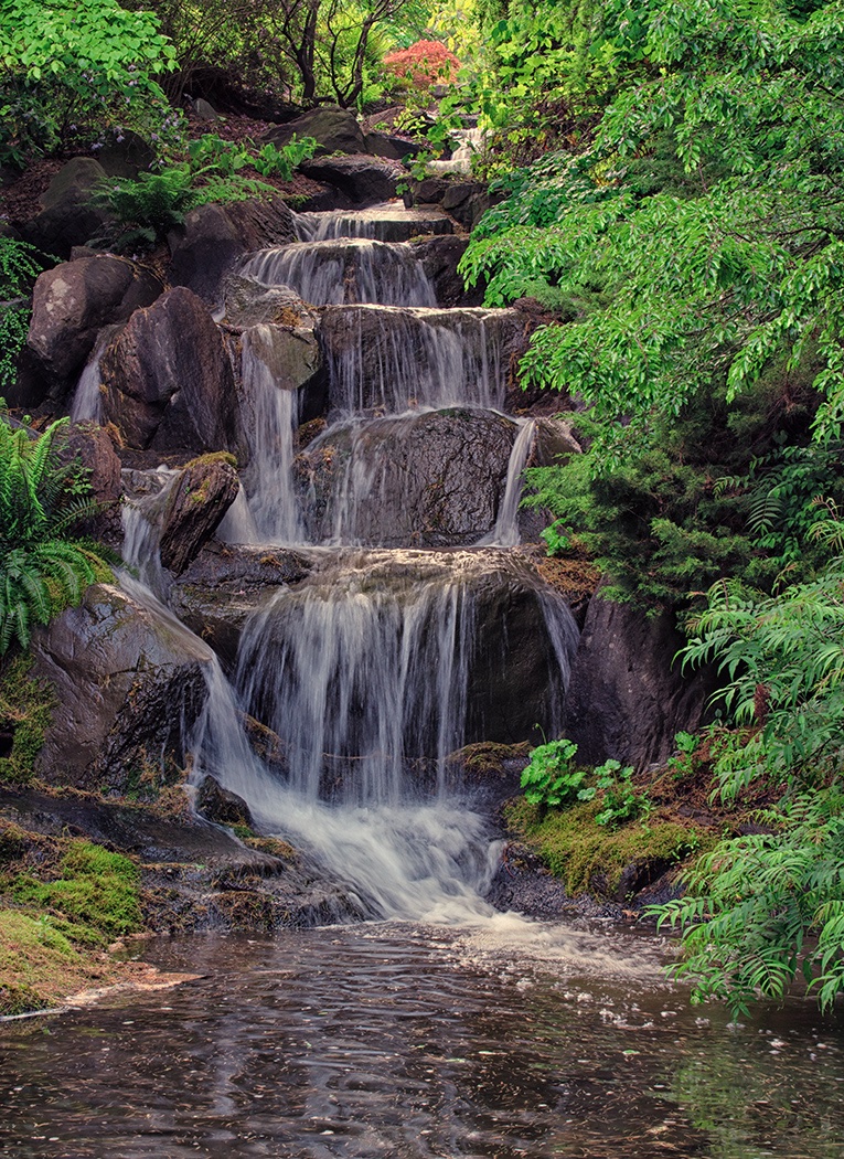 Sam_Alexandra23's tweet image. Good day Gang!  Today let's share our best captures of #Waterfalls, large and small. Have a Wonderful Wednesday and be safe out there! #Photography #Nature 📸😊🇨🇦