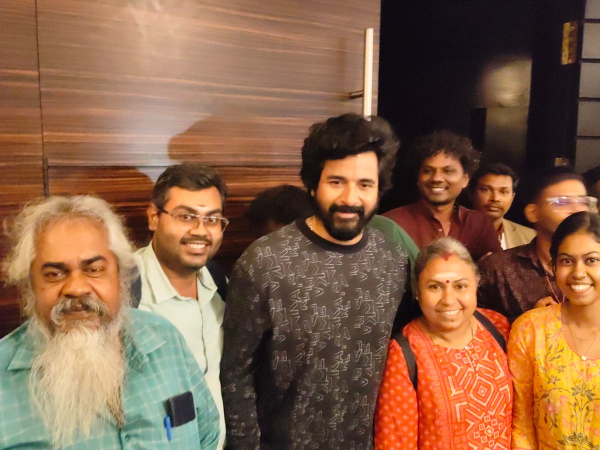 kayaldevaraj's tweet photo. #ThaaiKizhavi #PressShow #Sivakarthikeyan #Radhika #Trending #SK #RadhikaSarathkumar https://t.co/GFKZ2DIvSQ