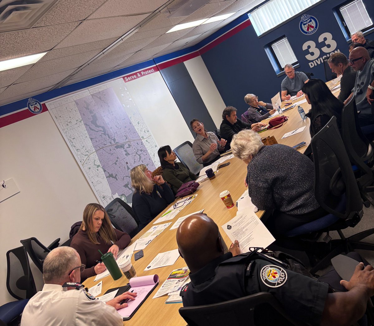 33 Division tweet media