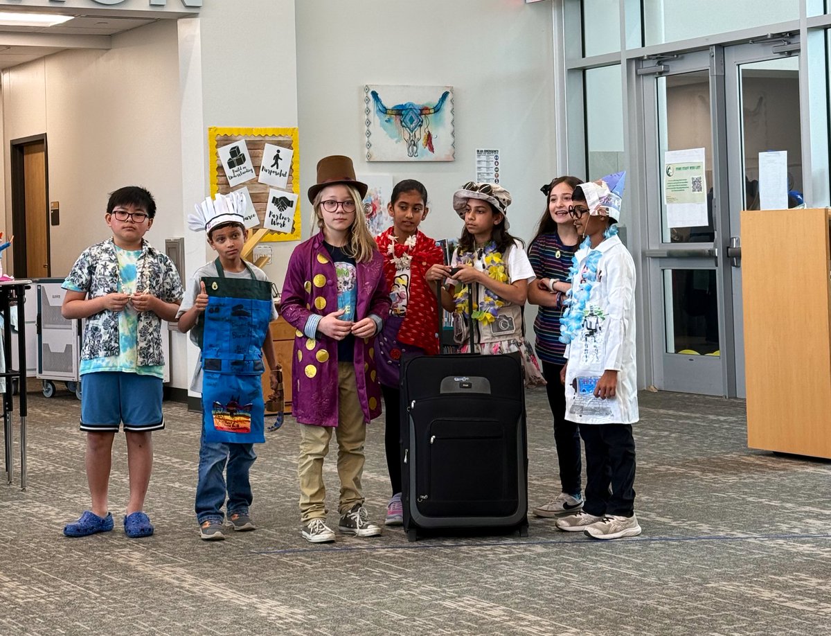 River Oaks IB World School tweet media