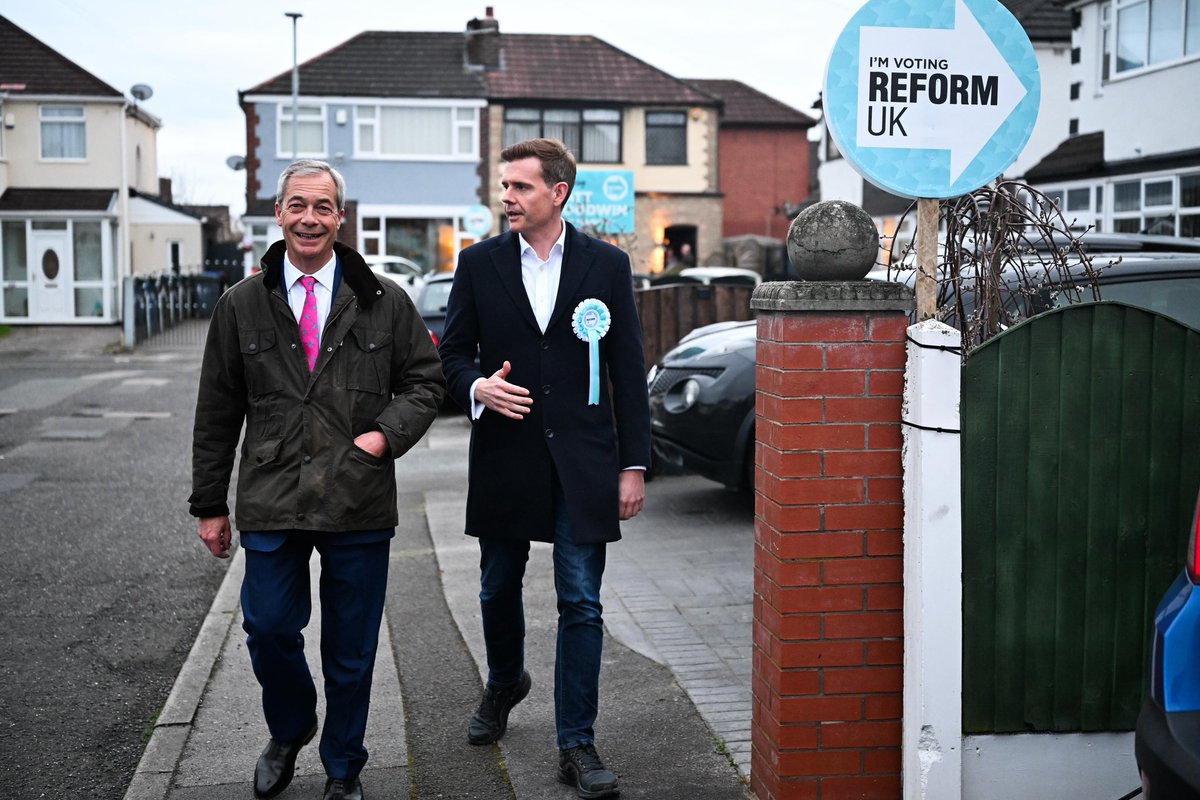 Nigel Farage MP tweet media