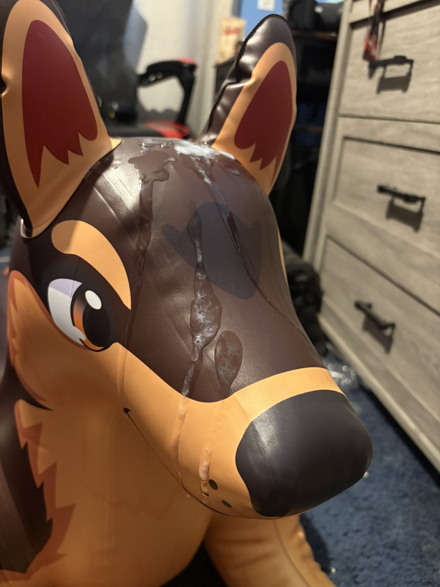 sticky flops tweet media