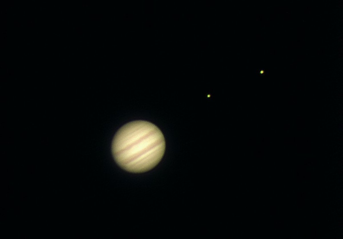 Spicey_Spiney's tweet photo. #Jupiter from #Oxfordshire UK 24 Feb '26. #WilliamOptics 70mm refractor + ASI120MC camera, shot with #Celstron 3x Barlow then a #Televue #Powermate 5x which was pushing it a bit! I merged a different exposure for the Galilean moons https://t.co/xhHGAi8va2