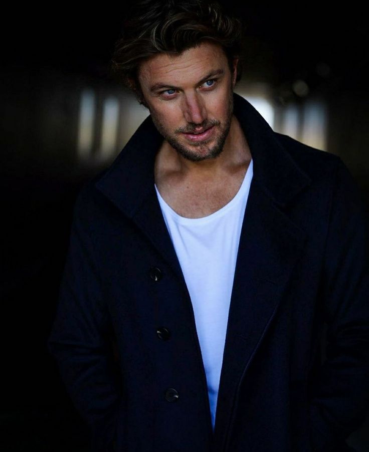 EllieShumar5's tweet photo. A High Table enforcer or Camorra-adjacent bodyguard type, Adam is Lucien: ex-military or street-honed  now a top-tier hunter sent after John during a bounty escalation. 
@messageAdam 
#FancastorEllie
#Demos4JohnWick https://t.co/RT2PTpDwP7