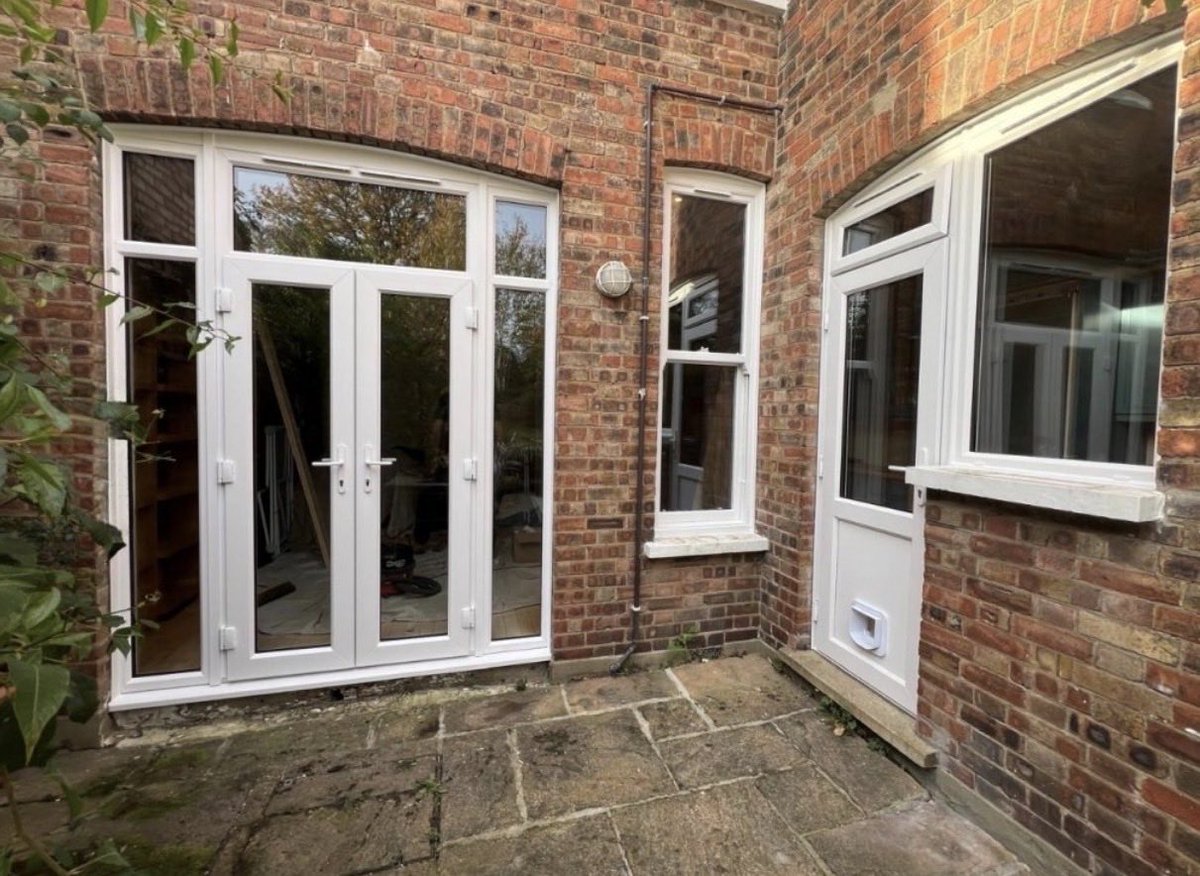 Barnet Window Co tweet media