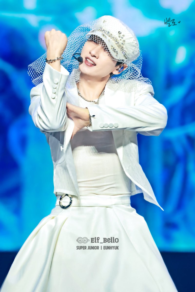 bello 💙 | 벨로 tweet media