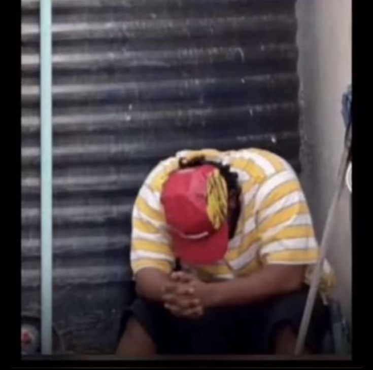 Obobs all my followers just dey mk we weak Dem no dey even engage me even as I dey engage too 😔