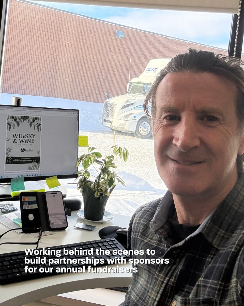 FoodBankWatReg's tweet image. Another behind the scenes with our amazing team! Our staff make sure everything runs smoothly every day. This staff takeover gives you a glimpse of the dedication and energy that keeps our operations moving 🚀

#WaterlooRegion #FoodBanks #Staff