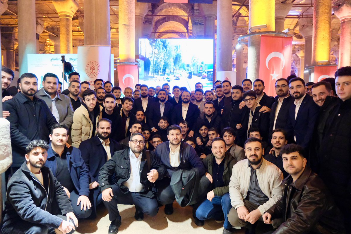 📍 Binbirdirek Sarnıcı

🌙 TÜGVA İstanbul Gençlik İftarında, bu kadim şehrin huzur veren ikliminde, kardeş olmanın kıymetini bir kez daha idrak ettik.

Birlik ve muhabbet dolu bu güzel akşam için şükürler olsun.🤲