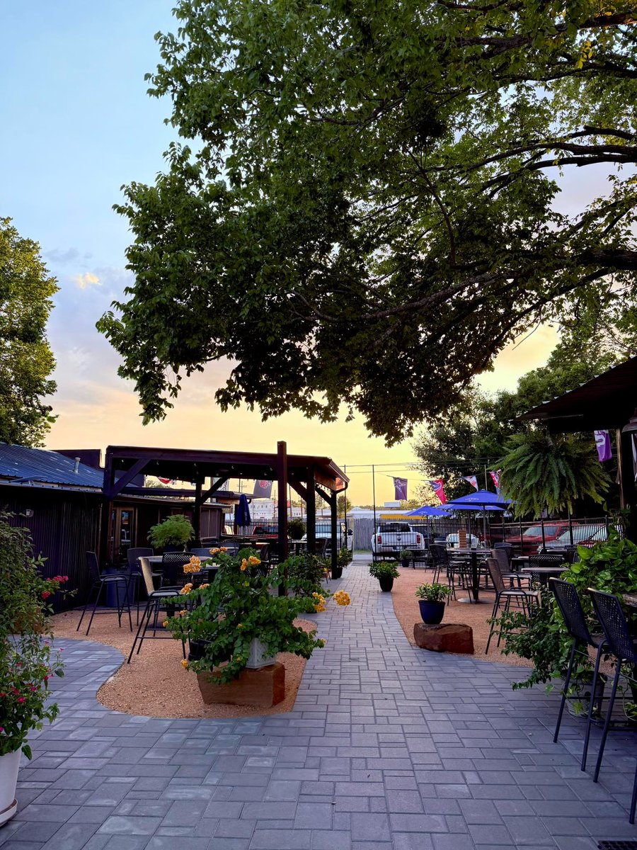 Conroe, Texas tweet media