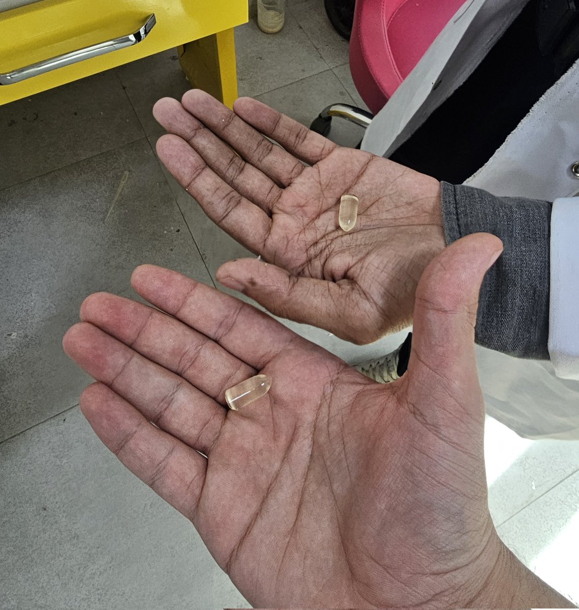 بحيل الله سوينا تحميلة
انتظروا بالمستقبل حسوي علاج للسرطان