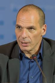 Yanis Varoufakis sera jugé pour « promotion de substances illicites » car il a dit dans une interview qu il avait pris une ecstasy il y a 25 ans en Australie 😳😅😆 #varoufakis #grece