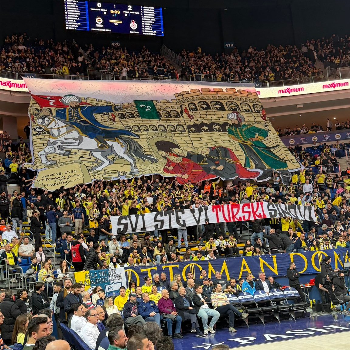 "Sizler Türk'ün evlatlarısınız." <a href="/PartizanBC/">KK Partizan Mozzart Bet</a>