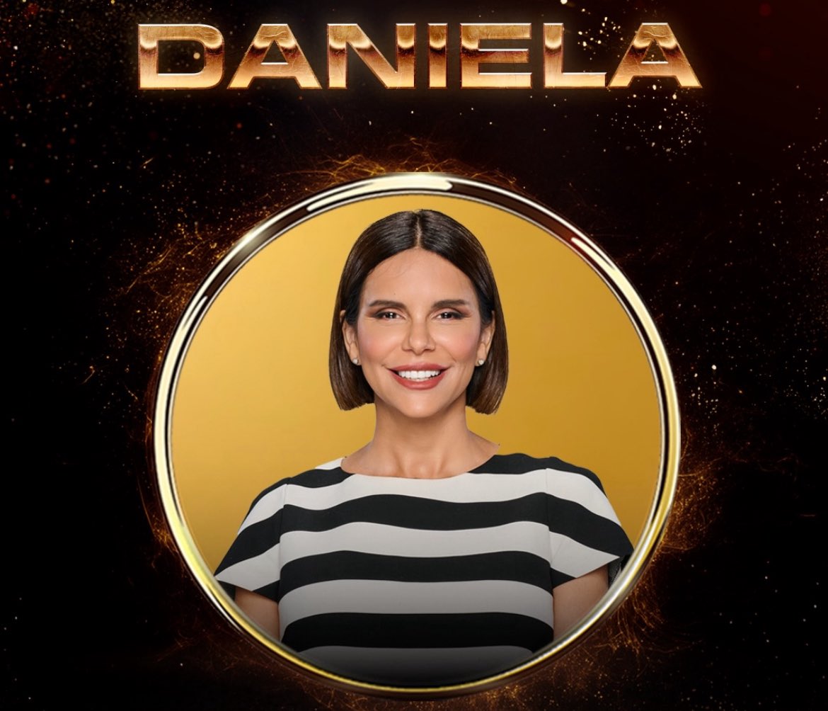 aarontsuarez's tweet photo. COMUNICADO DE #GranHermano

DANIELA abandonó la casa de Gran Hermano tras enterarse del fallecimiento de su padre. https://t.co/JoJrh4EzJj