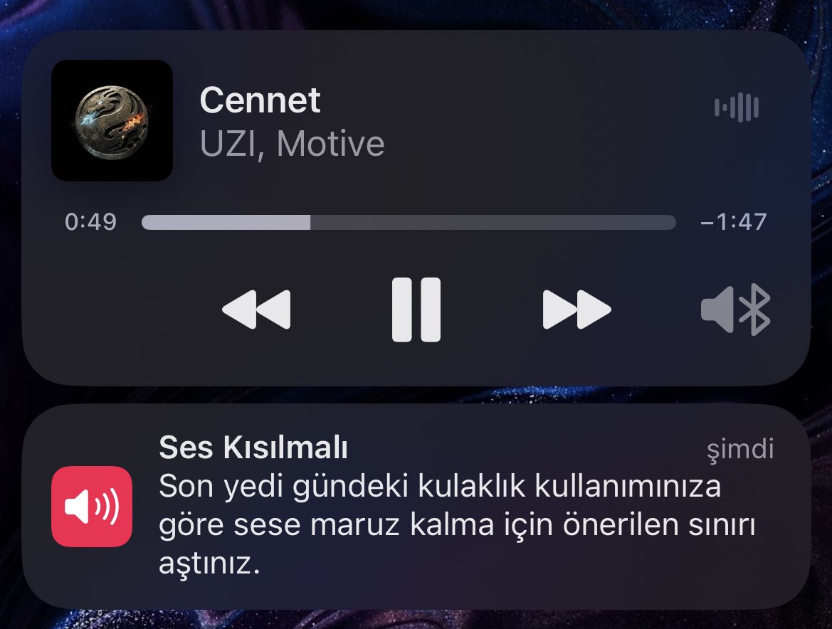 perisan35 tweet media