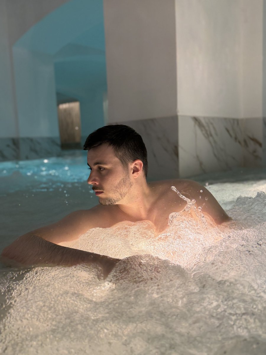 Gaby Doll tweet media