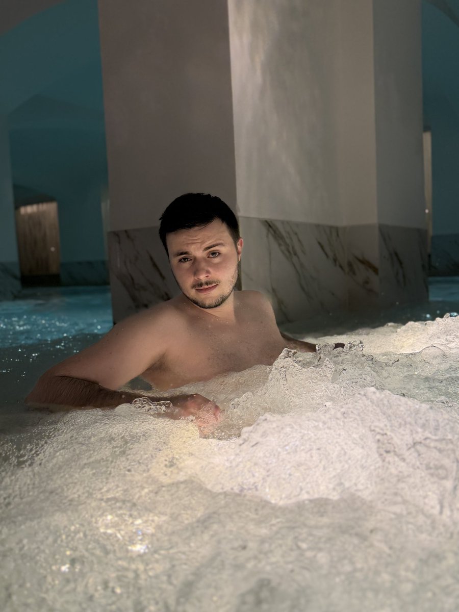 Gaby Doll tweet media