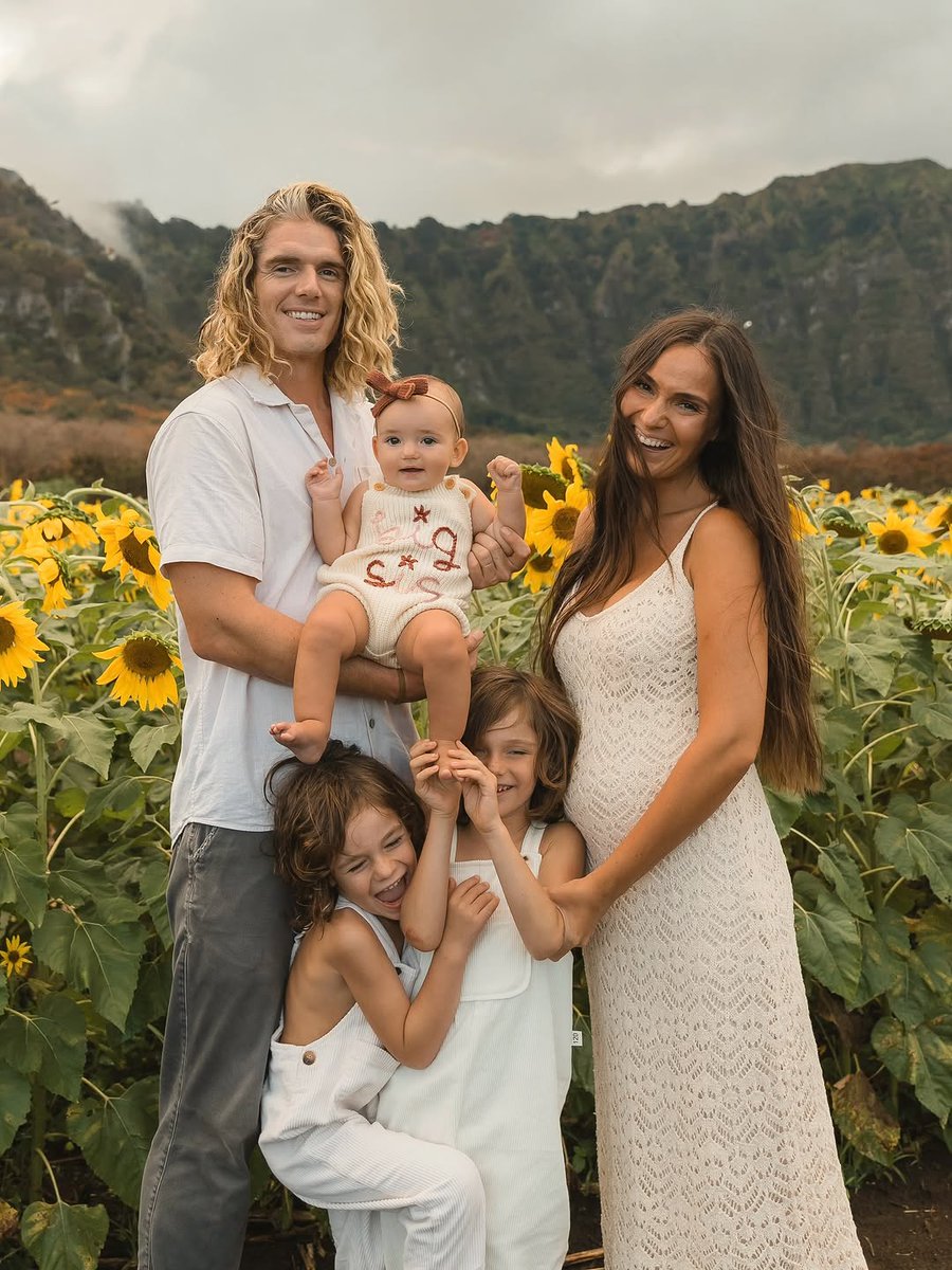 Lauren Ockey Riboldi tweet media