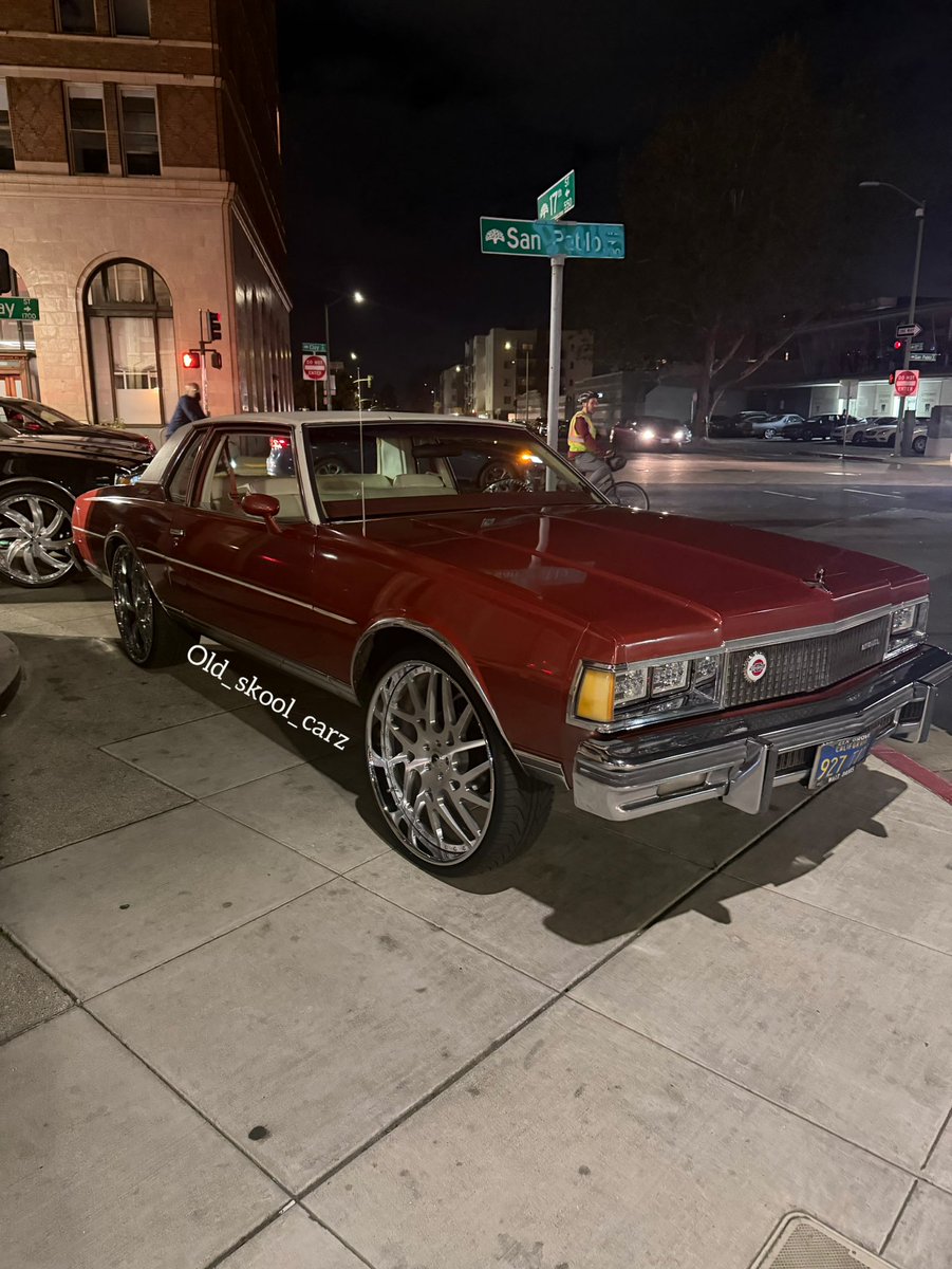 oldskoolcarz's tweet photo. #boxchev https://t.co/9c3UHCnmLF