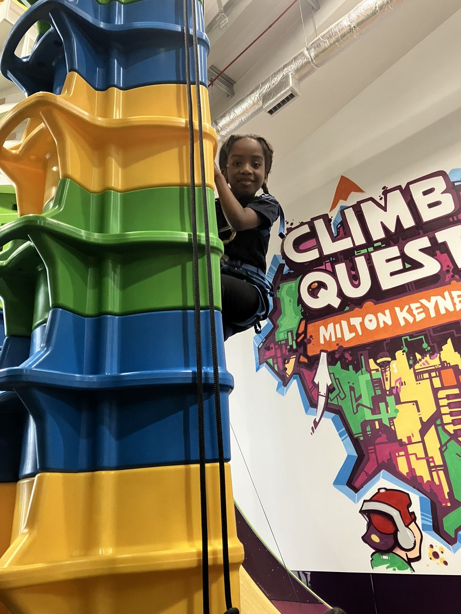 Long Meadow Lions tweet media