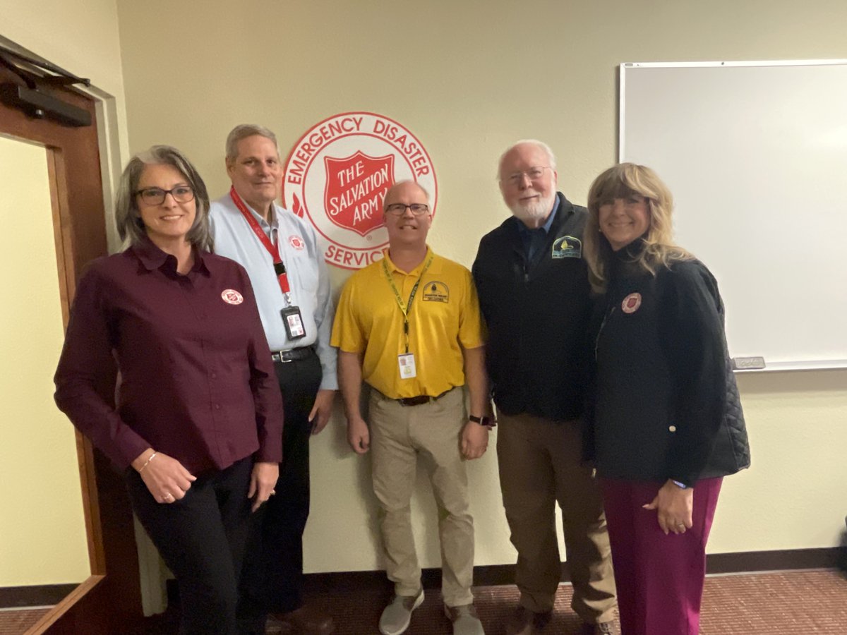 This week, the Arkansas &amp; Oklahoma Emergency Disaster Services team trained alongside @ArkansasBaptists, <a href="/SalArmyTXEDS/">Salvation Army TXEDS</a>, and the <a href="/NWSNorman/">NWS Norman</a> to ensure we’re ready to respond quickly and effectively across our region. Learn more about disaster services at salarmyeds.org